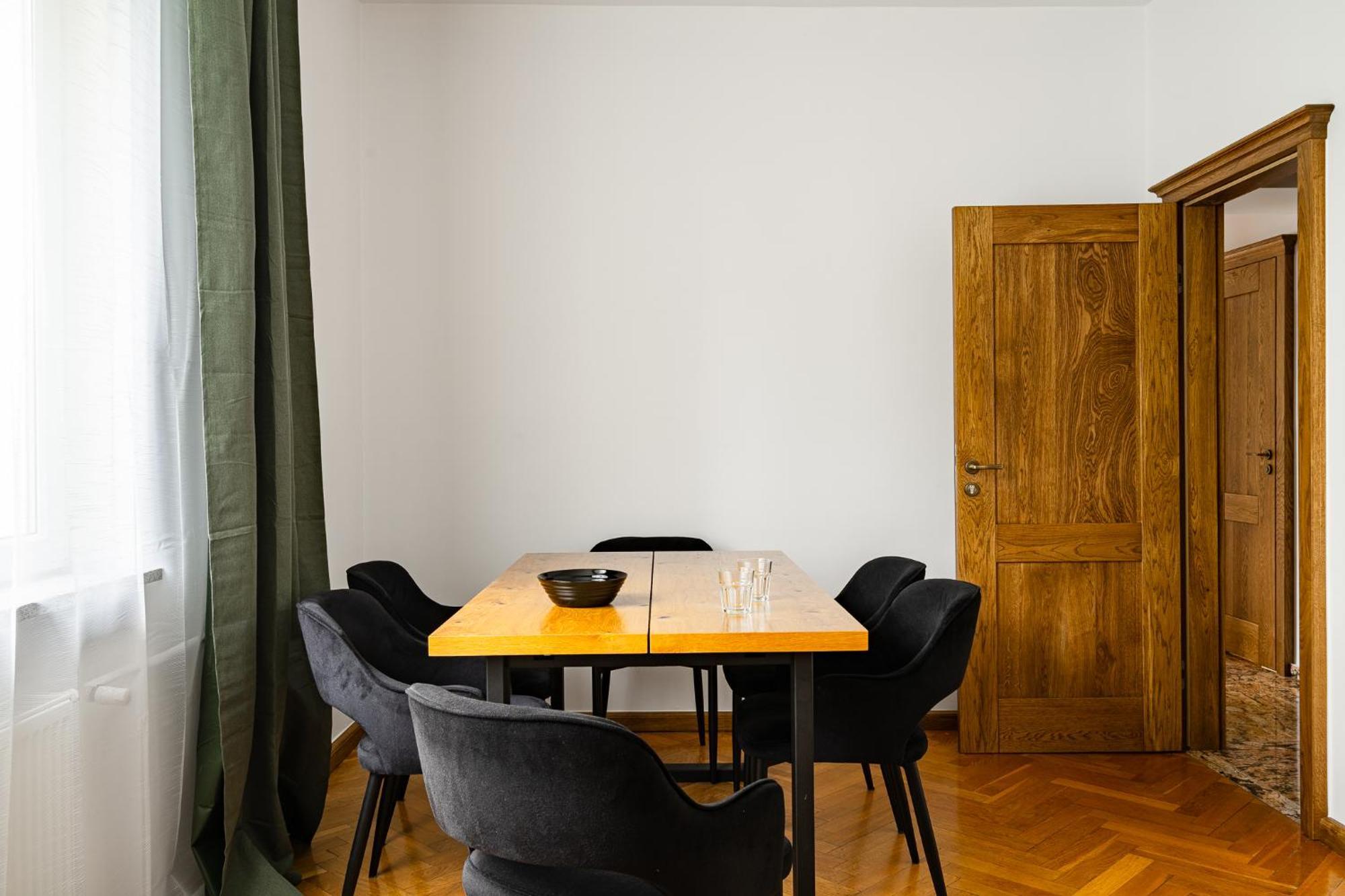 Rentplanet - Apartament Grabiszynska Wroclaw Bagian luar foto