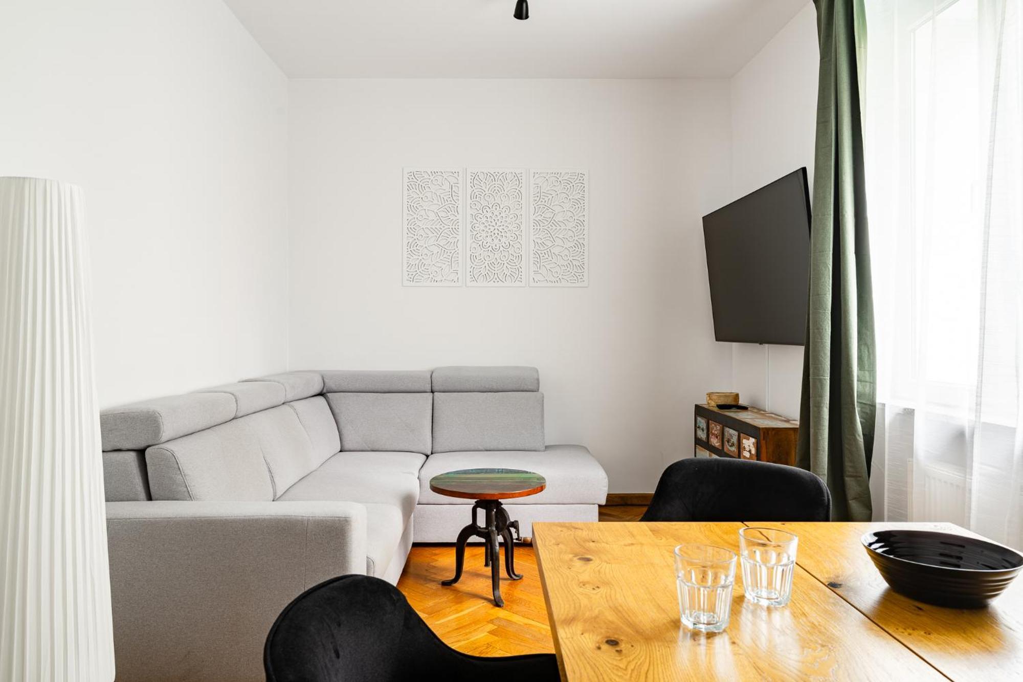 Rentplanet - Apartament Grabiszynska Wroclaw Bagian luar foto